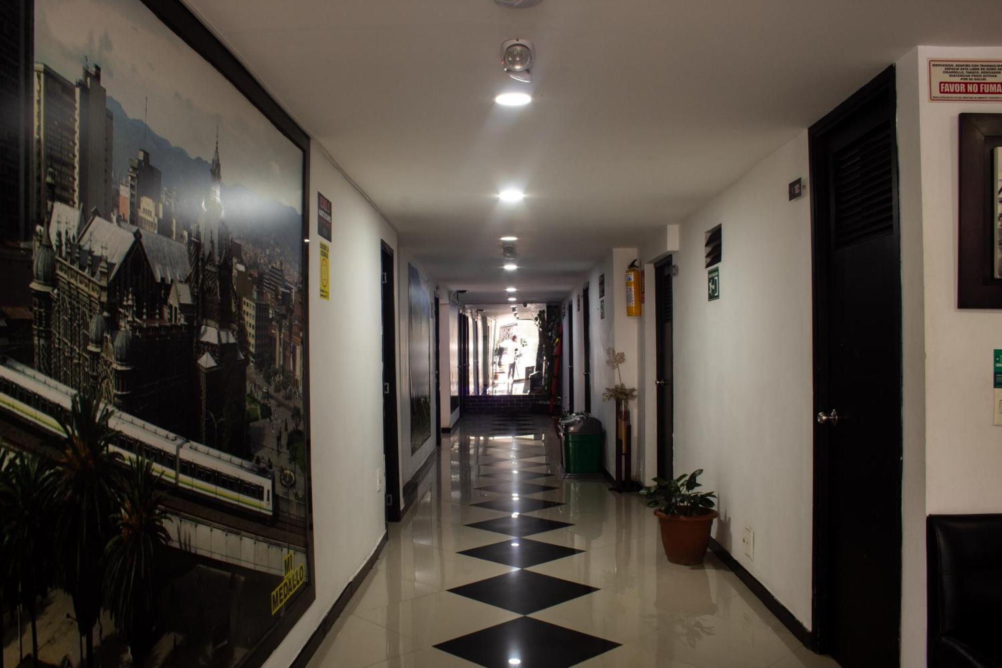 Hotel Laureles De Aburra Medellín Exteriér fotografie