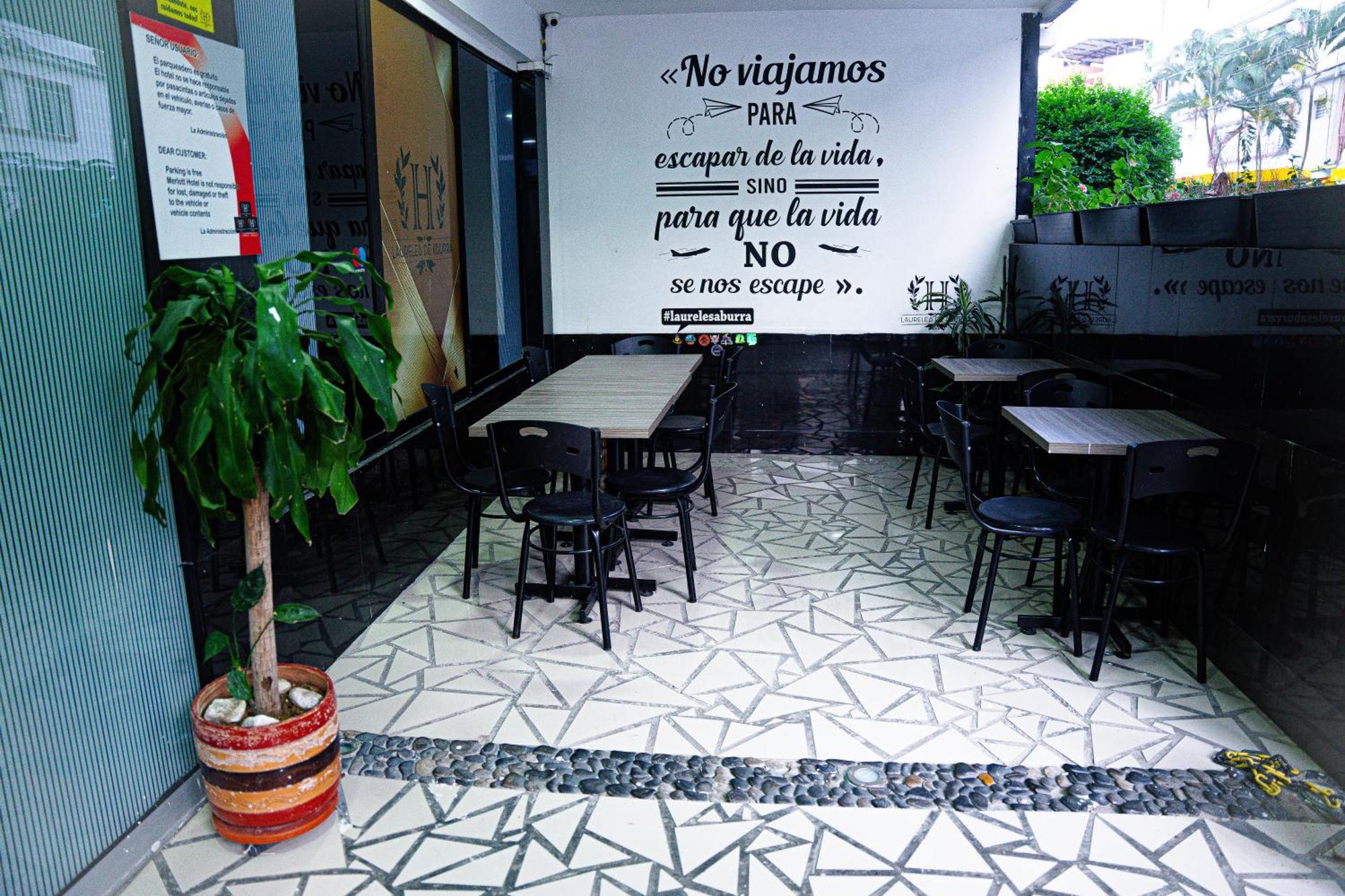 Hotel Laureles De Aburra Medellín Exteriér fotografie